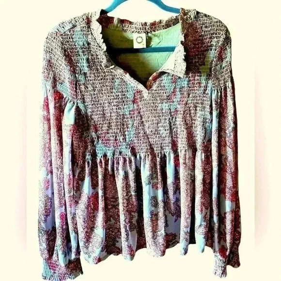 Anthropologie medium Boho chiffon long sleeve blouse by Akemi & Kin. - Picture 2 of 12